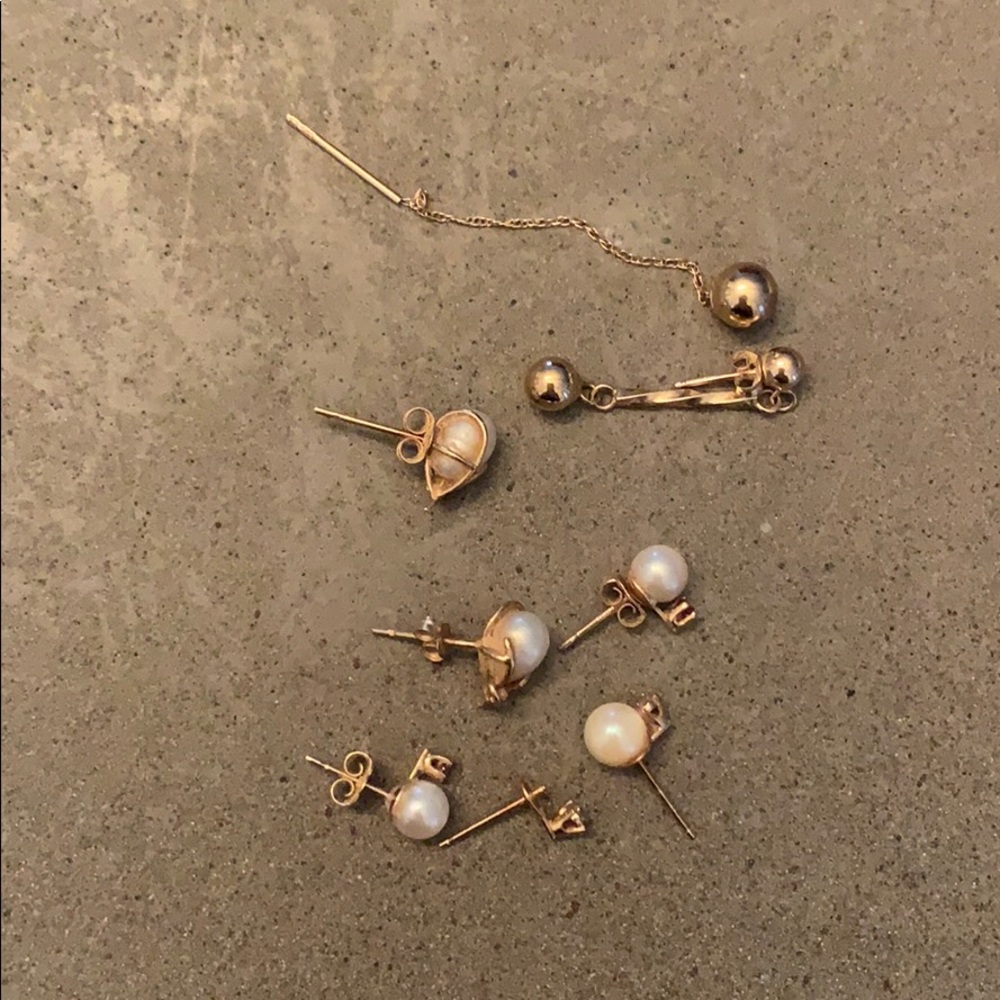 Random assortment of gold earrings